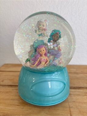 Things Remembered Mermaid Musical Snow Globe "The Magic Flute" Cute Pastel Decor